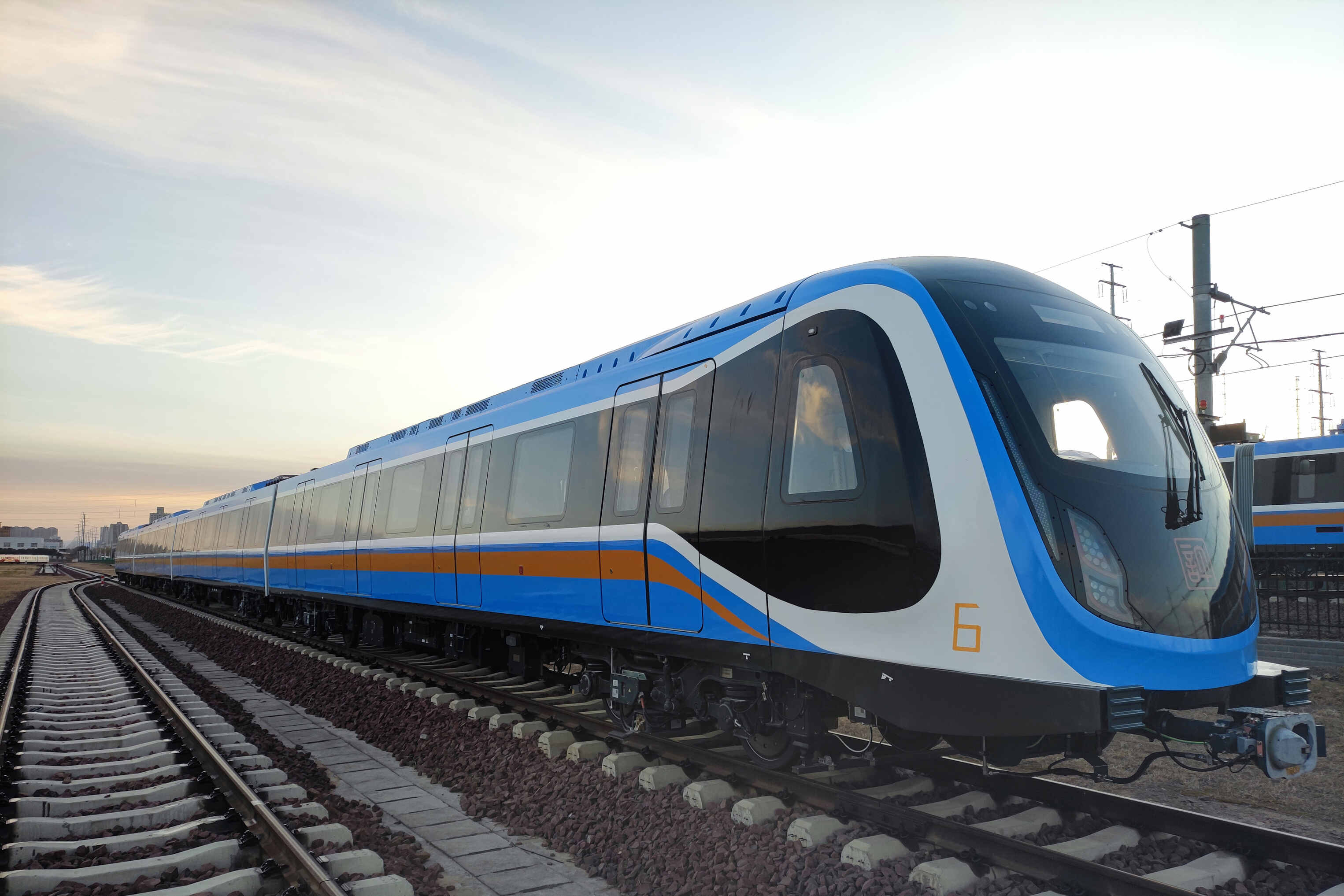 rail transit air conditioner energy saving solution